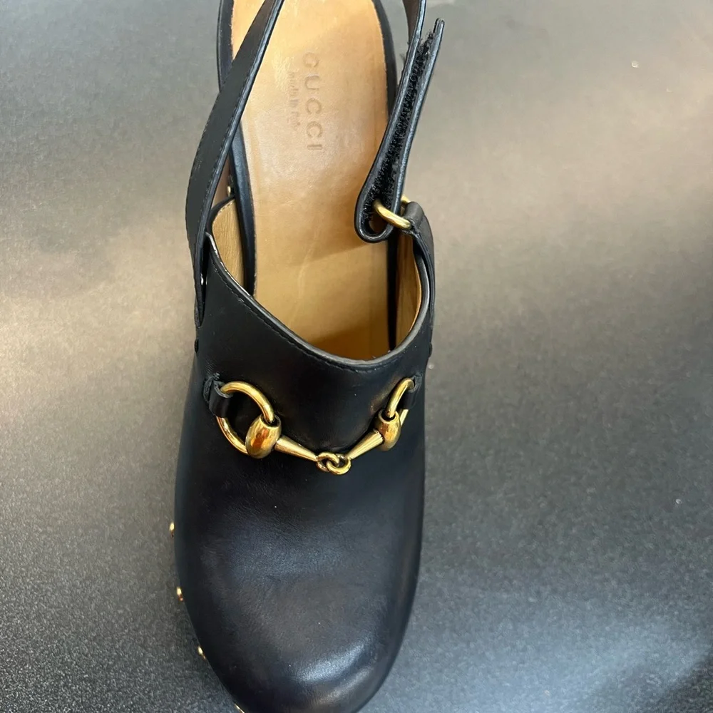 Gucci Women's Black Leather Mules with Gold Accent - Picture 2 of 9
